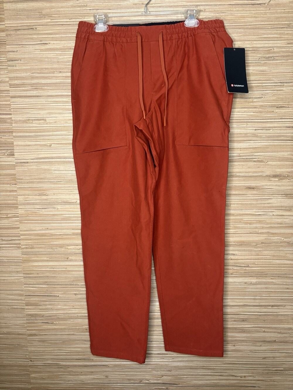 NWT Lululemon Men’s Bowline Pant 30” Inseam Aztec Brick Sz L
